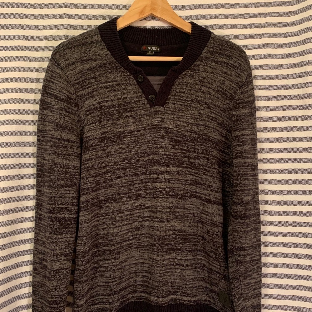 Guess Men V Neck Sweater